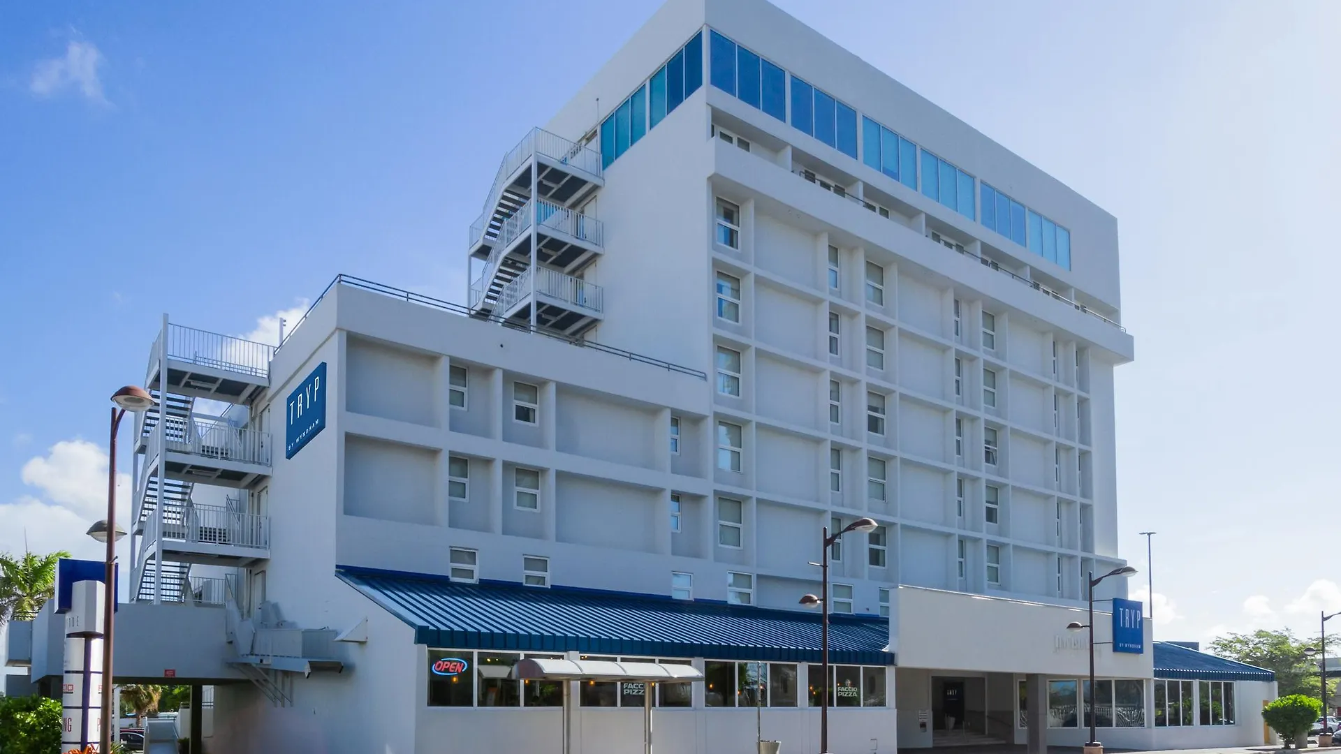 Hotel Tryp By Wyndham Isla Verde San Juan